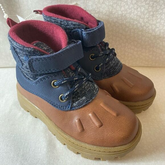 CARTER’s Toddler Boys Winter Duck Boots - Picture 1 of 9